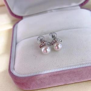 ต่างหูมุกน้ำจืดสีม่วงเอดิสันสำหรับผู้หญิง S925 เงินแท้พร้อมดีไซน์พรีเมียมไอซ์ควีนที่ให้แสงสว่าง - Product Image 3