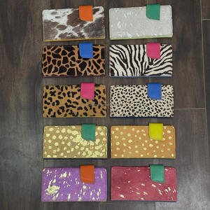 2025 gros femmes crédit porte-carte filles portefeuilles porte-monnaie haute qualité à la main métallique imprimé léopard en cuir portefeuille - Product Image 4