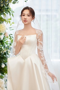 OEM Luxury Satin A-Line <b>Wedding</b> <b>Dress</b> TNBPno1512 Handmade Beaded Lace Design Solid Pattern Summer <b>Wedding</b> Outfit Plus Size <b>Sale</b> - Product Image 3