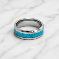 Bague en carbure de tungstène brossé argenté de 8 mm sur mesure avec incrustation d'opale bleue éclatante pour hommes – Vente en gros
