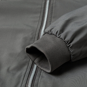 2026 New Arrival Outdoor Bomber Jacket Windproof Lightweight Travel Casual Zip Front Outerwear Men Bomber Jackets - Product Image 3