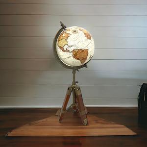 Globo Terráqueo Premium con Soporte de Trípode para el Hogar y la Oficina - Product Image 6