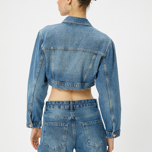 Veste en jean stretch courte pour femme à manches longues, style trucker, délavée à la pierre - Product Image 6