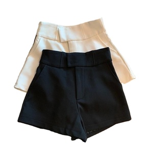 Shorts de Playa para Mujer, Estilo Urbano, Color Negro y Blanco, Cintura Media, Tinte Uniforme, Transpirables, de Secado Rápido, Poliéster/Algodón, Corte Regular, Sexy, para Club, Nuevo - Product Image 1