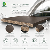 Panneau OSB (Oriented Strand Board) mélaminé Jinbase SXT2887 Mocha Linear Oak 18 mm E0 1220x2440 mm pour meubles et menuiseries