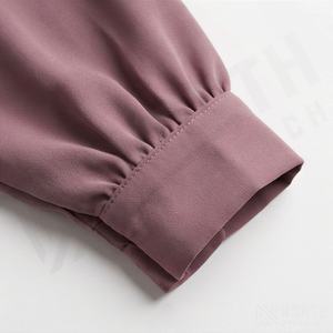 ชุดกิโมโนแบบ OEM ปี 2025 เสื้อคลุมอาบายะ ผ้าโพลีเอสเตอร์เนื้อนุ่ม ยืดหยุ่นสูง หนาขึ้น สำหรับผู้หญิงมุสลิม คอวี แขนยาว เหมาะสำหรับงานปาร์ตี้ รอมฎอน งานแต่งงาน - Product Image 5