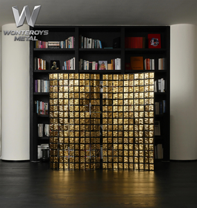 Panneaux <span class=keywords><strong>de</strong></span> séparation incurvés en acier inoxydable <span class=keywords><strong>de</strong></span> luxe personnalisés pour la séparation des halls d'hôtel, des bureaux et des couloirs avec décoration - Product Image 4