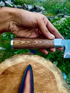 Couteau de Chef en Acier Damas Cuivré avec Manche en Bois pour Cuisine, Découpe, Désossage et Boucherie - Vente en Gros B2B OEM - Product Image 4