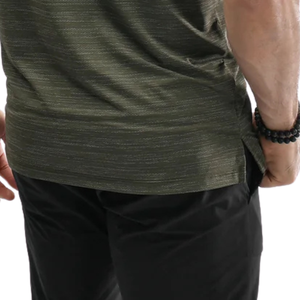 T-shirt de compression pour homme Olive personnalisé, séchage rapide, entraînement en salle de sport, course à pied, fitness, athlétique, manches courtes, performance - Product Image 6