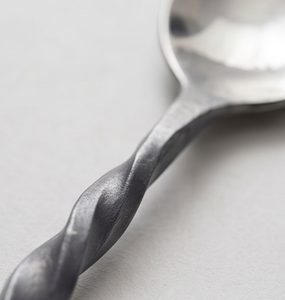 Ensemble de couverts en acier inoxydable avec manches courbes, vaisselle élégante, articles de cuisine et articles de luxe pour hôtels - Product Image 3