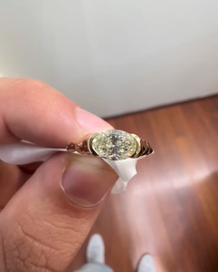 แหวนหมั้นเพชรรูปไข่สีเหลืองเพาะเลี้ยง 14 กะรัต 2.00 กะรัต ความสะอาดระดับ VVS-VS ดีไซน์แบบชาติพันธุ์ ขอบเพชรแบบ Bezel Setting รับรองโดย IGI - Product Image 1