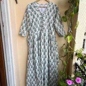 Vestido Indio 2026 de Algodón 100% Estampado a Mano, Cuello en V, Manga Larga, Túnica Casual y Vestido Largo a Precio de Fábrica - Product Image 4