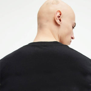 Camiseta de peso pesado con diseño de logotipo personalizado, 100% algodón, estampada, para hombre, corte holgado. - Product Image 5