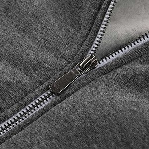 Las mejores sudaderas con capucha para hombre, hechas en Pakistán, en diferentes diseños y con un estilo moderno, cómodas para hombre, subidas por Dress Sports. - Product Image 4