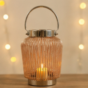 Portavelas Redondo de Bambú con Asa de Metal para Decoración del Hogar - Product Image 3