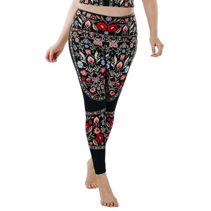 ชุดโยคะพิมพ์ลาย Rustica สำหรับผู้หญิง ขายส่งแบบ OEM ชุดโยคะสองชิ้น ระบายอากาศได้ดีและซับเหงื่อ กางเกงเลกกิ้งเอวสูงรุ่นใหม่ - Product Image 5