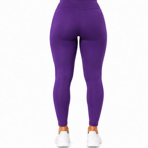 Pantalones Deportivos de Compresión de Alta Elasticidad para Mujer con Costuras Planas Resistentes, Tela Ligera y Tecnología de Control de Humedad - Product Image 2