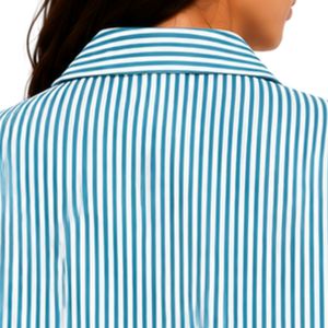 Camisa corta a rayas azul verdoso y blanco personalizada para mujer, blusa informal de verano con botones y logotipo bordado personalizado, OEM - Product Image 5
