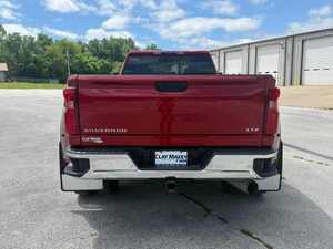 Pick-up pleine grandeur d'occasion 2025 Limited 4x4 Édition TRD - Product Image 3