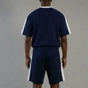Conjunto de Camiseta y Pantalones Cortos con Mangas Raglán Personalizadas, Logotipo Impreso, Estilo Deportivo, Veraniego, Corte Holgado, Dos Piezas, Ropa Casual Urbana - Product Image 6