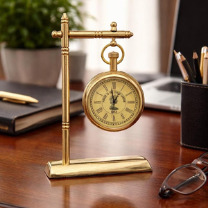 Horloge de bureau personnalisée en laiton antique, inspirée d'une montre de poche, avec gravure sur mesure, cadeau idéal pour la maison ou le bureau - Product Image 3