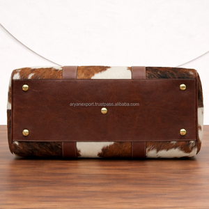 กระเป๋าเดินทางหนังวัวแท้สไตล์วินเทจ ขนาดใหญ่ ใส่ของได้เยอะ พร้อมสายสะพายไหล่ หนังขนสัตว์ สำหรับผู้ชายและผู้หญิง - Product Image 5