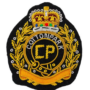 Écussons de blazer de luxe personnalisés OEM, brodés à la main, en fil métallique bullion, pour uniforme professionnel, faits main, effet 3D en relief, pour casquette - Product Image 1