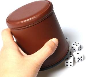 Gobelets à dés en cuir faits à la main personnalisés pour les jeux de hasard, logo personnalisé - Product Image 5