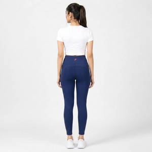 Leggings athlétiques pour femmes, conçus pour les séances de sport, la course à pied, le yoga, l'entraînement et les activités de plein air, offrant un confort flexible. - Product Image 2