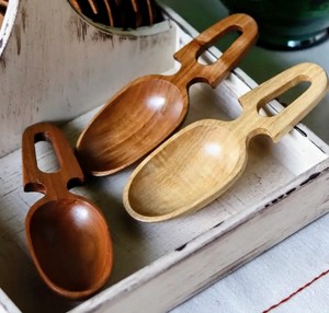 Mini-cuillère artisanale en bois, petite cuillère de service pour miel, confiture, sucre, café, thé, épices, sel, herbes, yaourt, pâtisserie. - Product Image 2