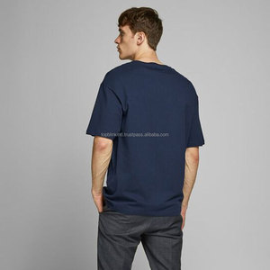 เสื้อยืดเปล่าคุณภาพสูงสำหรับผู้ชาย แขนสั้น ทรงเข้ารูป คอกลม ออกแบบโลโก้ได้ตามต้องการ พิมพ์ลายซิลค์สกรีน ผ้าถักเนื้อแน่น - Product Image 3