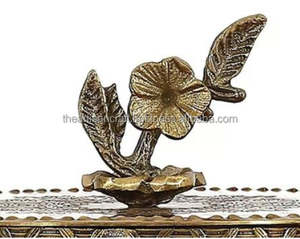 Caja de Joyería Redonda Moderna de Latón Real, Hecha a Mano por ARTISAN CRAFT - Product Image 5