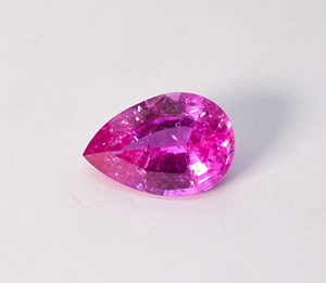 Saphir rose de laboratoire avec inclusions, pierre précieuse en forme de poire pour la fabrication de bijoux, 24x15 mm, 26,10 carats - Product Image 3