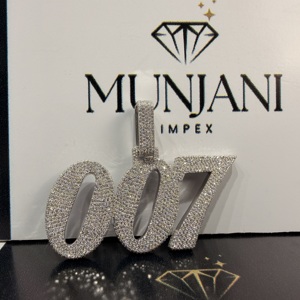 Pendentif Chiffre en Argent S925 Plaqué Or avec Diamants Taille Brillant Givré Certifiés VVS IGI – Bijou de Fête pour Homme - Product Image 5