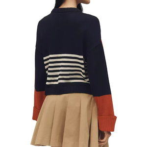Pull en maille personnalisé pour femme, 100 % coton, col rond, broderie à rayures et lettres, style sportif, tenues tendance pour le campus - Product Image 3