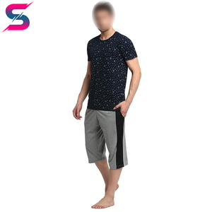 Conjunto de Verano 2026 para Hombre, Camiseta Casual con Cuello Redondo y Estampado de Puntos y Pantalones Cortos Grises, Tejido Transpirable de Algodón, Servicio OEM ODM - Product Image 4
