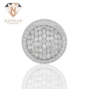 Nueva Llegada: Anillo de Lujo de Plata de Ley 925 con Diamantes VVS Color D y Moissanita, Estilo Hip Hop para Hombre - Product Image 1