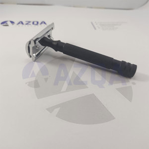 Rasoir de sécurité à manche en acier inoxydable noir avec lame à double tranchant pour un rasage et une toilettage professionnels sous l'eau - Product Image 4
