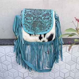 Hermosa Bolsa de Hombro de Cuero con Flecos de Piel de Vaca, Diseño 2026, Hecha a Mano con Tallado y Detalles en Turquesa, Estilo Western - Product Image 1