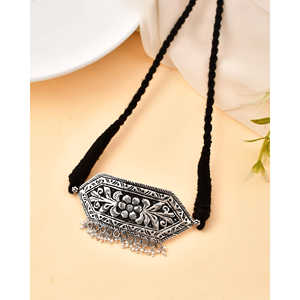 Collar de Plata Fina Meera Jaipur Suryamuk, Diseño Elegante Chitai - Product Image 3