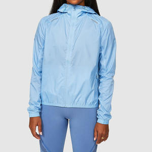 Veste de sport active imperméable à fermeture éclair noire personnalisable pour femmes, taille plus, longue, à capuche, coupe-vent pour la salle de sport, à porter en été et en hiver - Product Image 4