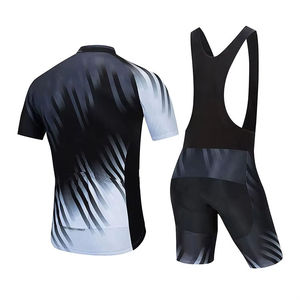 Ensemble de cyclisme tendance sans coutures, maillot et short ajustés, designs personnalisés, ensemble de tenue de cyclisme - Product Image 2