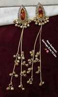 Boucles d'oreilles manchette ethniques Paisley pour femme, en laiton et alliage de zinc plaqué or, ornées de perles et de pierres Kundan, de haute qualité, style traditionnel et tendance, idéales comme cadeau
