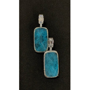 Pendientes de Moda Exclusivos de Primera Calidad en Latón Chapado en Oro con Circonita Cúbica para Mujer, Colección para Fiestas y Bodas - Product Image 1