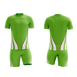Ensemble d'uniformes de football de haute qualité, uniformes de football sublimés à séchage rapide avec logo personnalisé, uniformes de football 100% polyester - Product Image 1