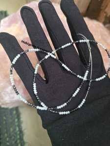 ลูกปัดมอยส์ซาไนต์สีขาวขนาด 2.50 มม. และสีดำขนาด 2 มม. คุณภาพ AAA สำหรับทำเครื่องประดับ - Product Image 2