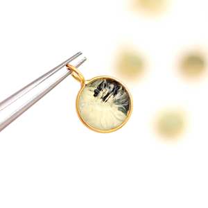 Pendentif en Vermeil d'Or avec Fleur Sculptée en Préhnite Naturelle, en Argent Sterling 925, Pierre Précieuse de Préhnite, Cristal de Guérison pour la Fabrication de Bijoux - Product Image 1