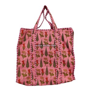 Sac fourre-tout en coton fait main avec poignée supérieure, sac à bandoulière de haute qualité, cadeaux abordables pour femmes, sacs fourre-tout indiens Kantha multicolores - Product Image 5