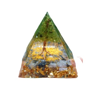 Meilleure Qualité Arc-En-Lune Pierre Orgone Pyramide En Gros Agate Orgone Pyramides - Product Image 1