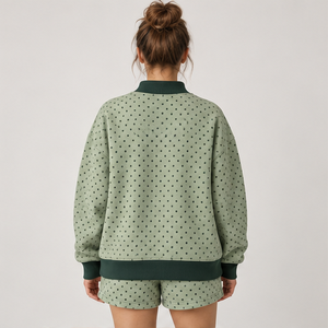 Conjunto Deportivo Casual Personalizado de 2 Piezas para Mujer, con Cuello Alto y Estampado de Micropuntos en Color Verde Salvia - Product Image 2